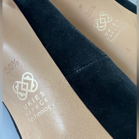 UKIES Nanogel Technology Black Soft Velvet Leather Heels W Silver Chain Size 8 - Picture 13 of 16